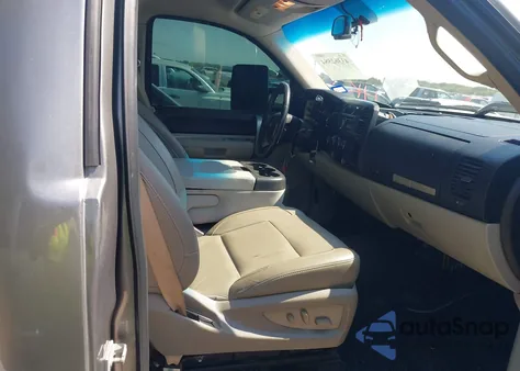 2008 Chevrolet Silverado 1500 Lt1 из США, поврежденный, VIN 1GCEK14088Z296439